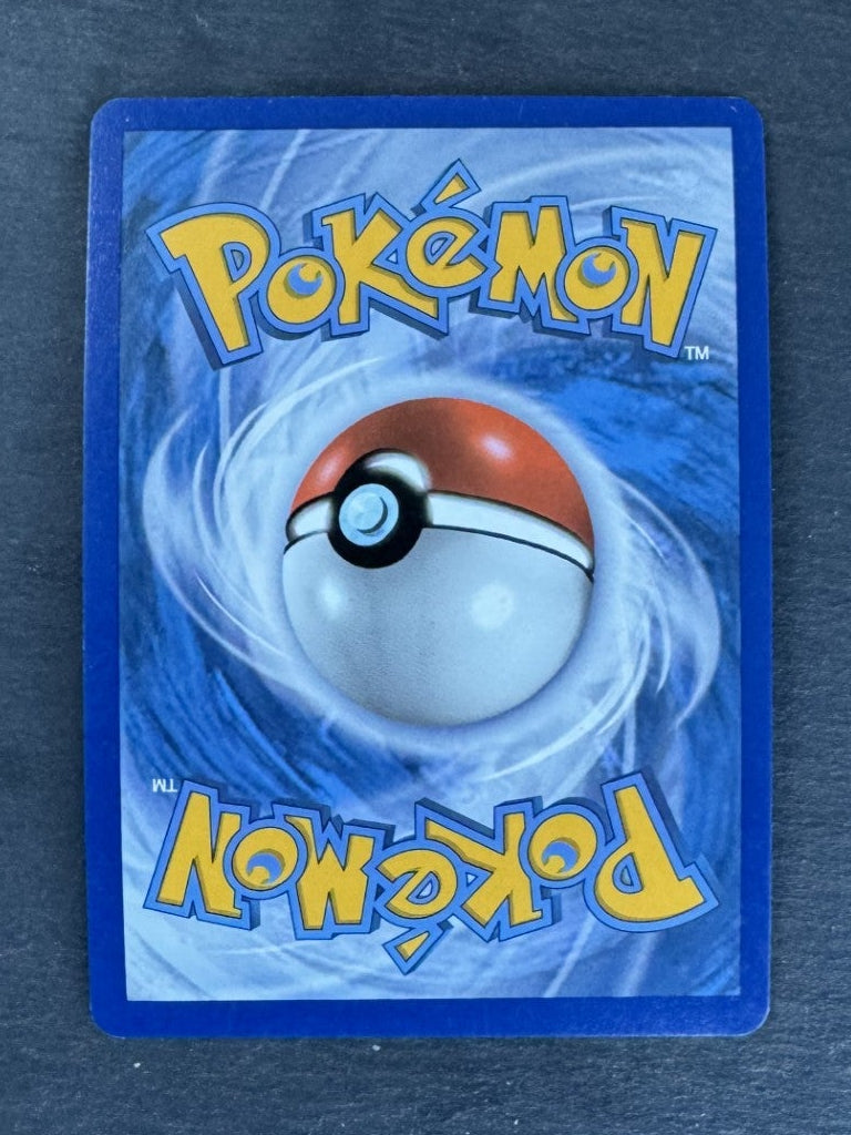 Dhelmise VMAX - 010/072